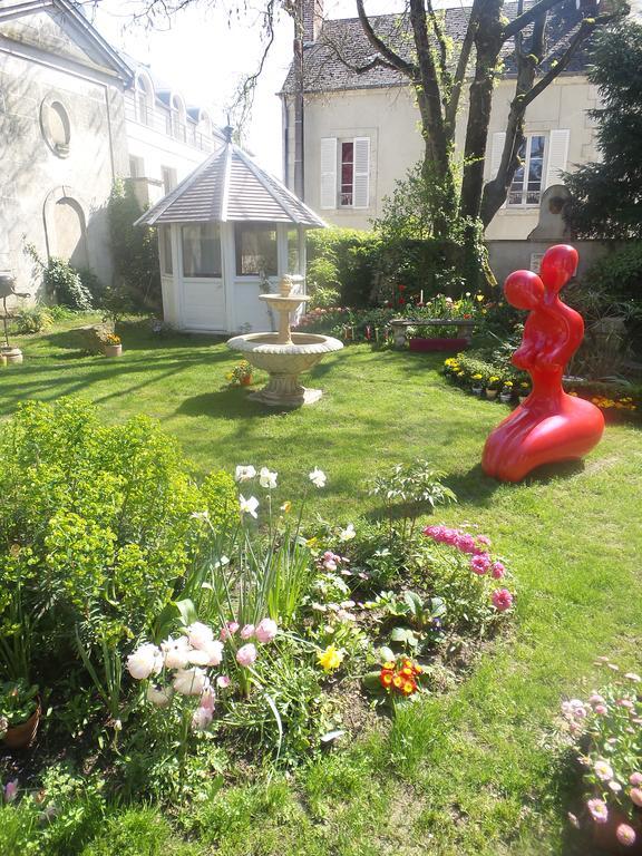 Le Cedre Bleu Hotel Bourges Bagian luar foto